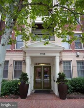 Building Photo - 1115 Cameron St