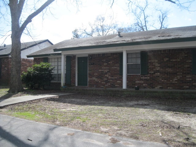Building Photo - 303 Marietta St
