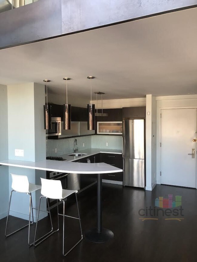 Foto del edificio - 185 13th St