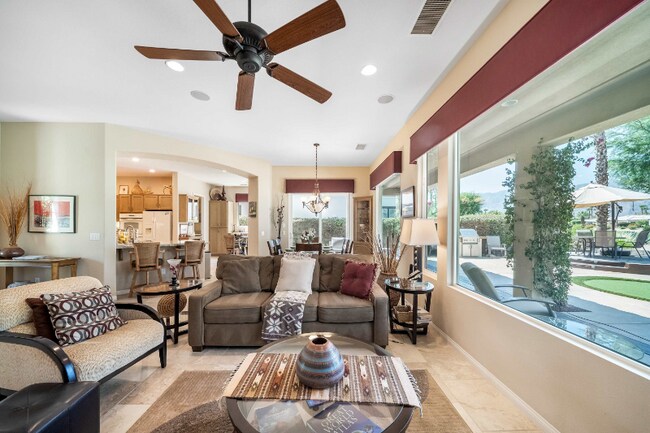 Foto del edificio - 81955 Golden Star Way