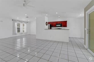 Building Photo - 2540 47th Terrace SW