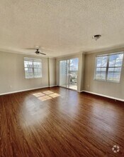 Building Photo - 616 Clearwater Park Rd