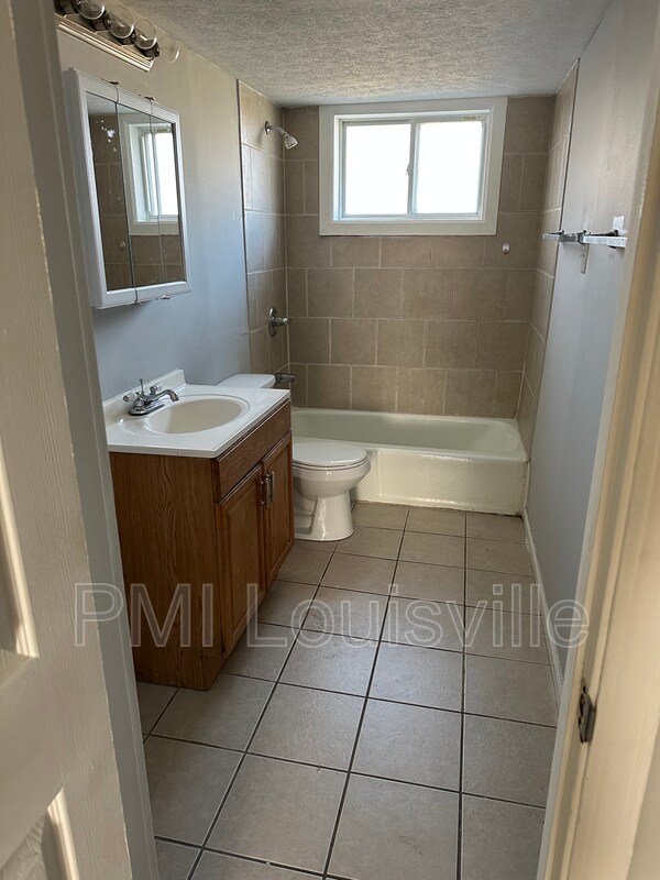 Building Photo - 3404 Shagbark Rd