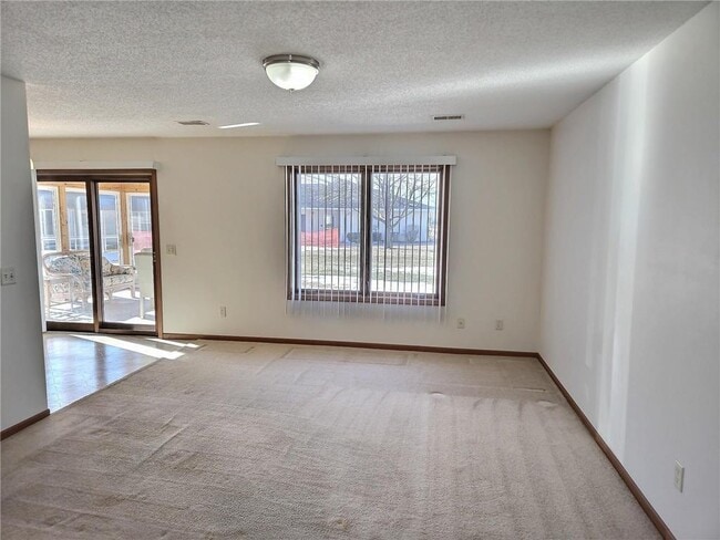 Building Photo - 1624 Blue Jay Blvd