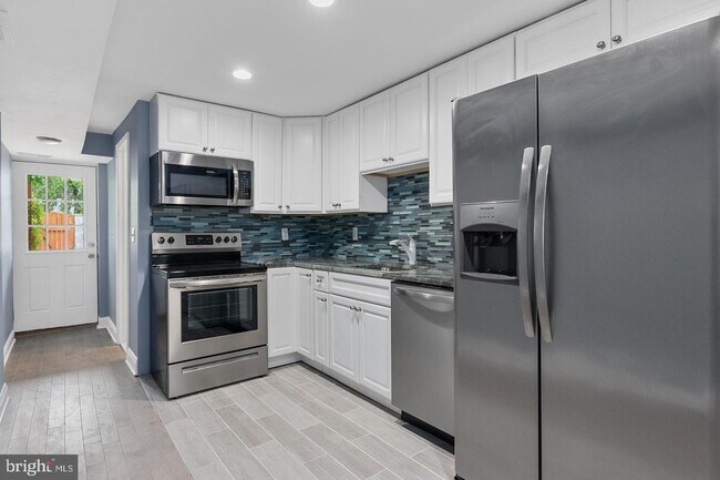 Foto del edificio - 313 S Castle St