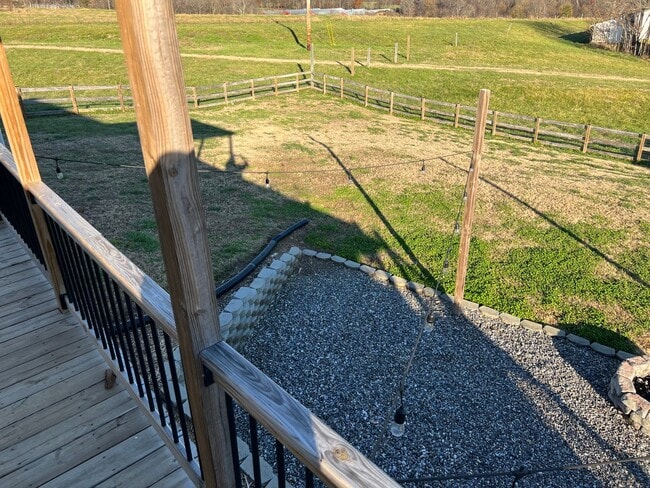 Foto del edificio - Cool Springs  - 4 BR / 2 BA