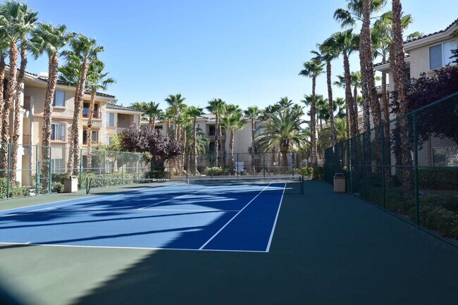 Foto del edificio - Next To Durango Casino | Gated Community | Laminate Floors | Community Fitness