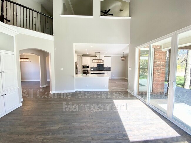Building Photo - 1001 Siena Dr