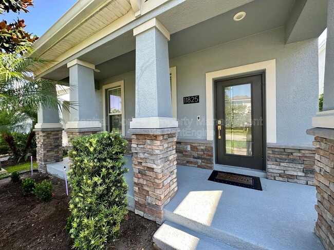 Foto del edificio - 11825 Fiction Ave