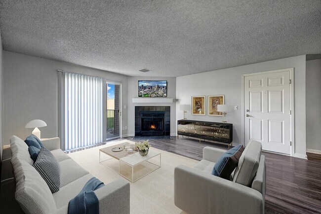 Building Photo - Summit Riverside Apartments