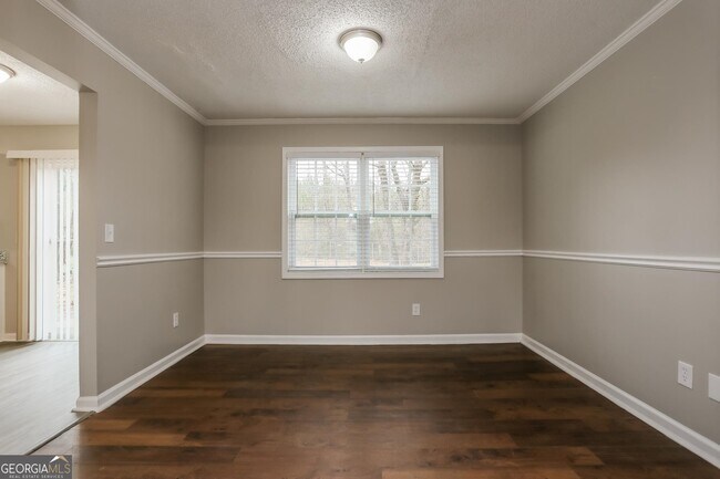 Building Photo - 1051 Autumn Crest Ct