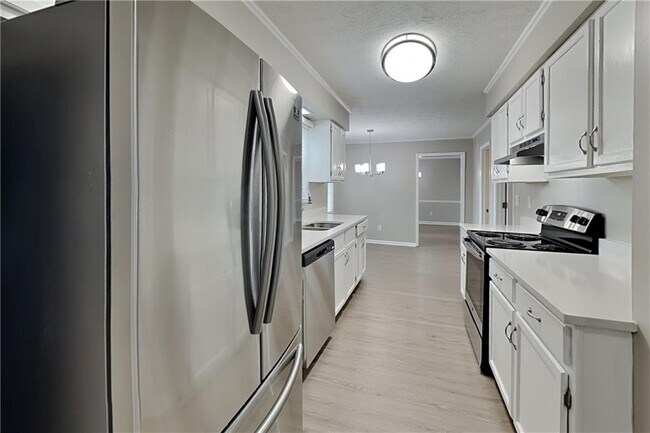 Building Photo - 1745 Spindle Top Ct SW