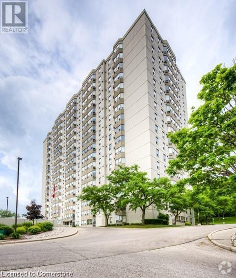 Building Photo - 35 Green Valley Dr