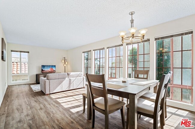 Building Photo - 3600 Bagley Ave