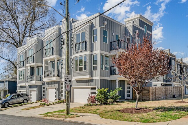 Foto del edificio - 1659 Duckworth Ave