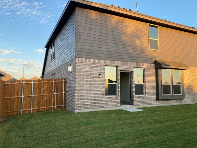 Foto del edificio - 1008 Mosby Ln