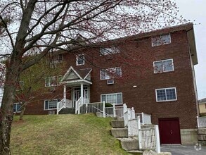 Building Photo - 3931 Brown Ave
