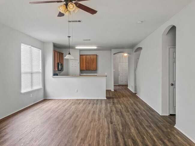 Foto del edificio - Great home with Game Room!