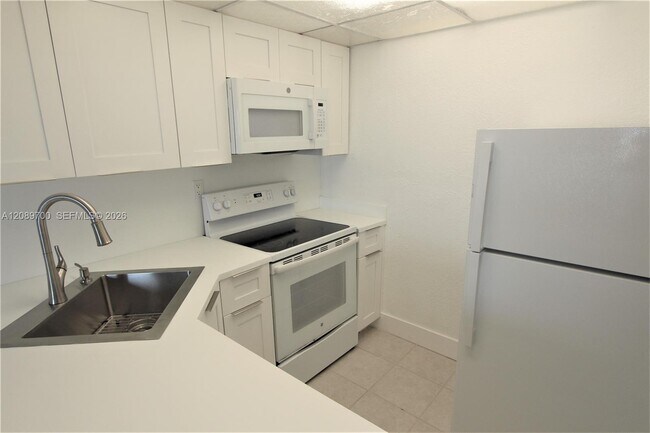 Foto del edificio - 4550 NW 9th St