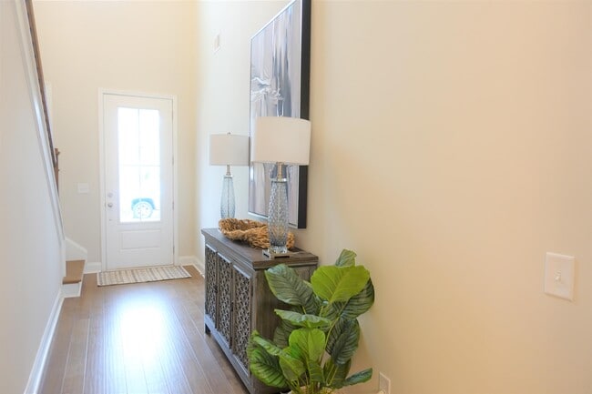 Photo - 139 Green Heron Rd Townhome