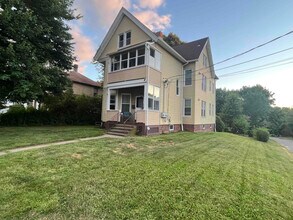 Building Photo - 175 Ridge Rd