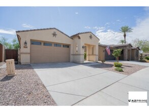 Building Photo - 9215 W Dreyfus Dr