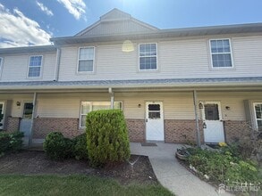Building Photo - 20 Sassafras Ct