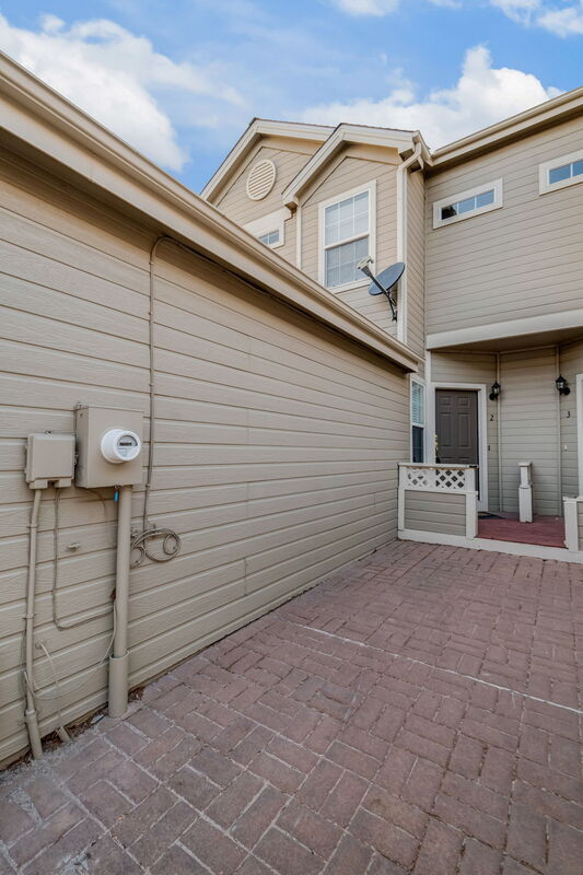 Building Photo - 299 W Jamison Cir