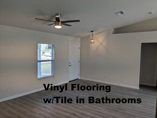 Building Photo - 5396 Gulfport Ter