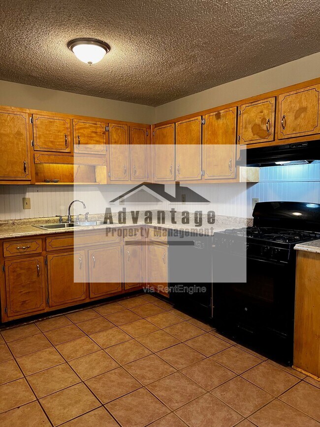 Foto del edificio - 420 N Elizabeth Ln