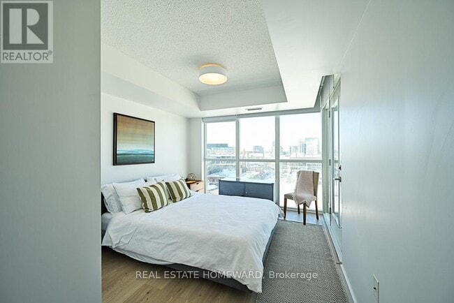 Photo du bâtiment - 125 Western Battery Rd