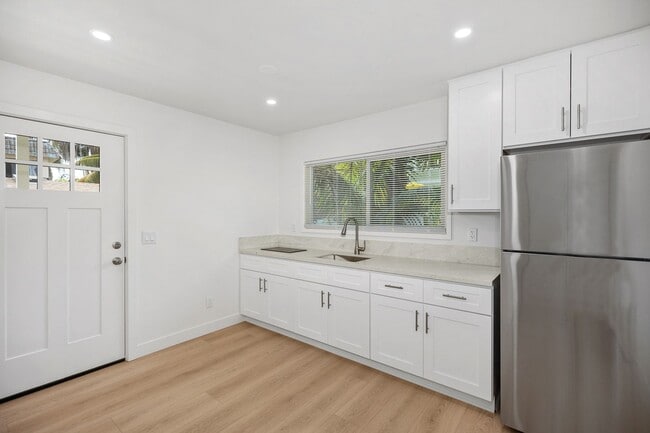 Building Photo - Coastal Living at Its Finest! Fully Remode...