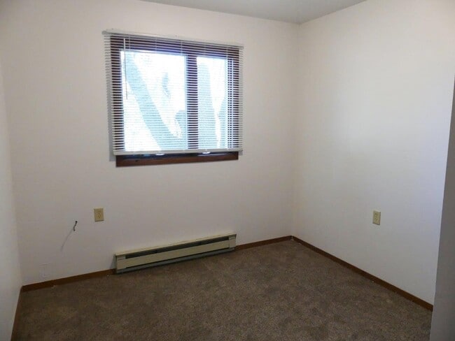 Bedroom - St. Stephen's Apartments