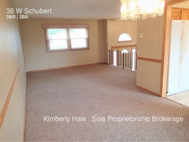 Building Photo - 38 W Schubert Ave