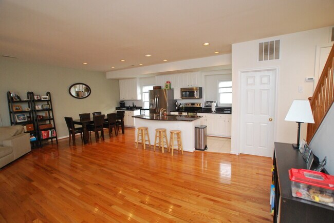 Foto del edificio - 686 Heathwalk Mews