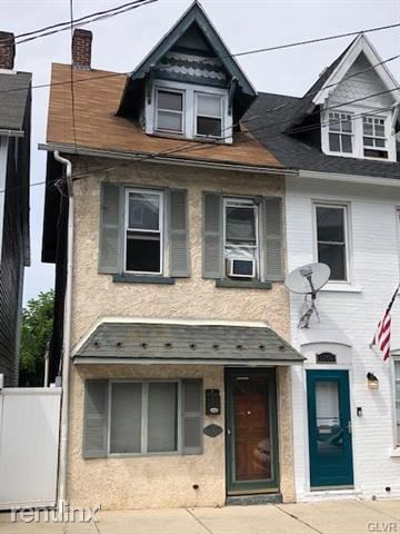 Foto principal - 1 br, 1 bath House - 1167 Mechanic St
