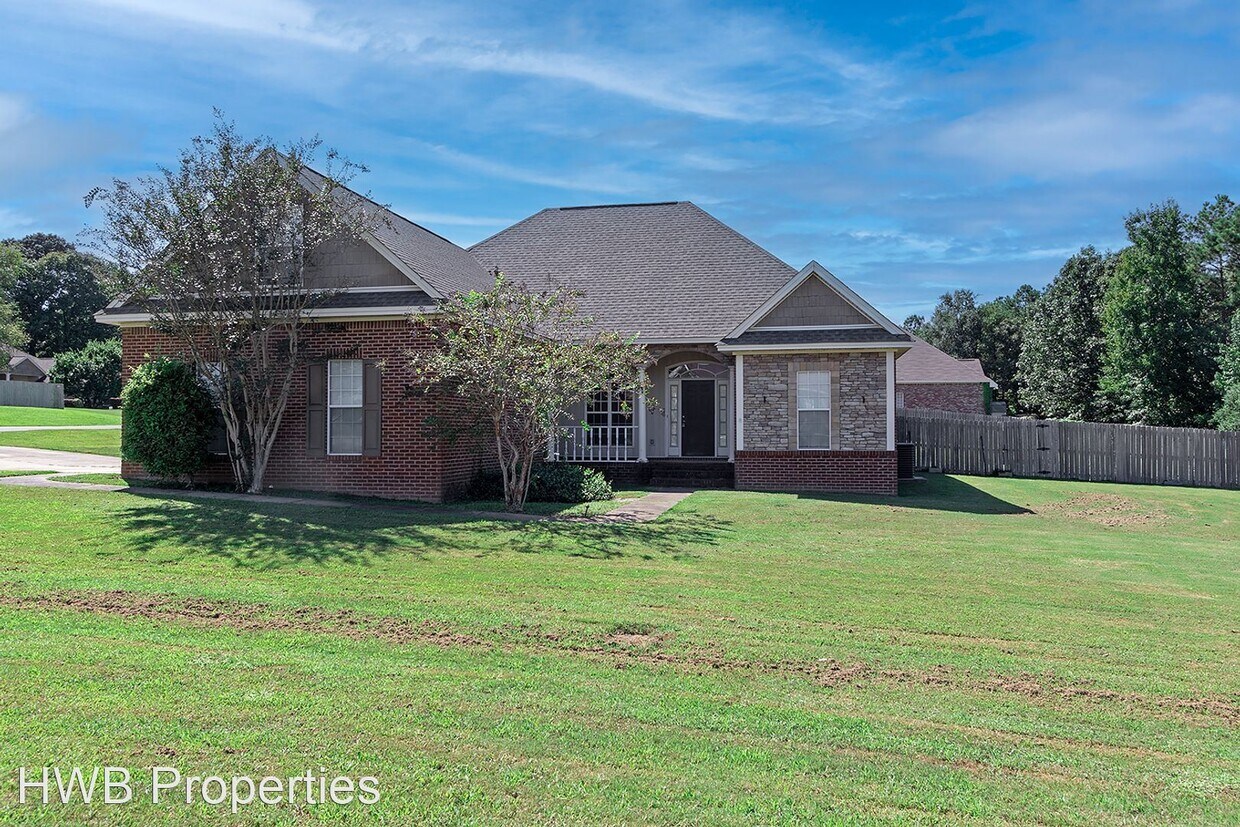 Primary Photo - 4 br, 2.5 bath House - 110 Summertime Parkway