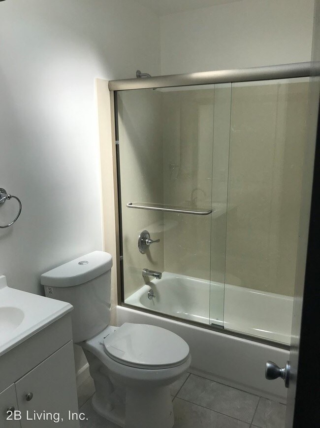 Building Photo - 60 28th St