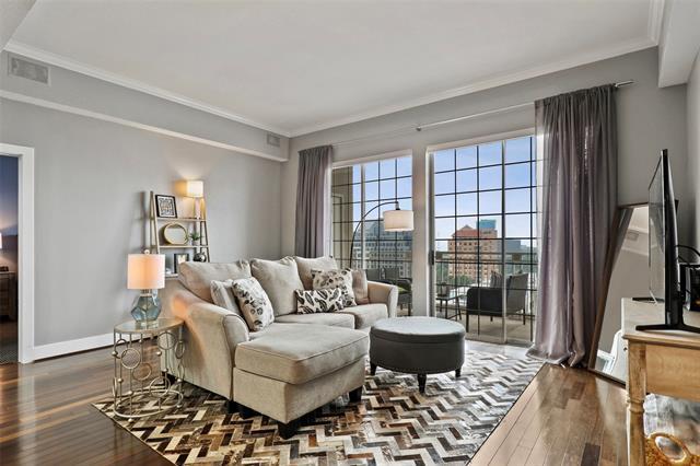 Building Photo - 3225 Turtle Creek Blvd