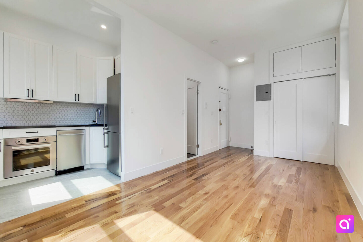 Foto principal - 37 1/2 Bedford St
