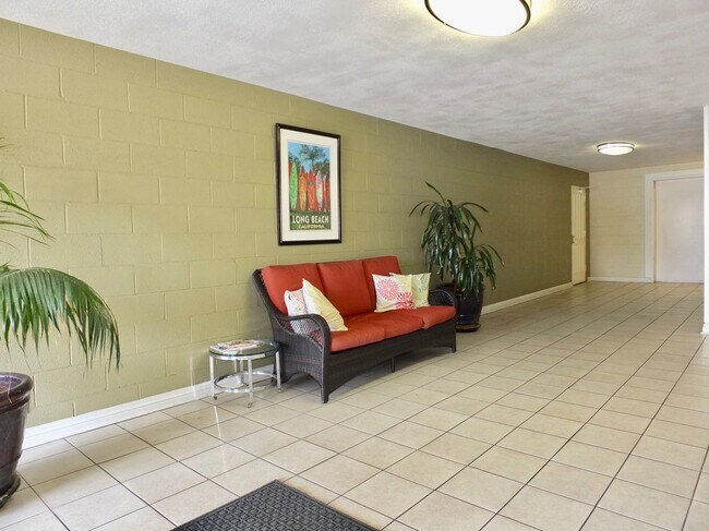 Foto del edificio - 420 Redondo Ave