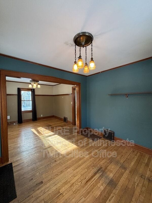 Building Photo - 3734 22nd Ave S