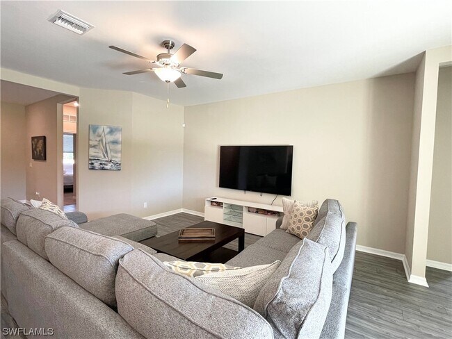 Foto del edificio - 212 SW 21st St