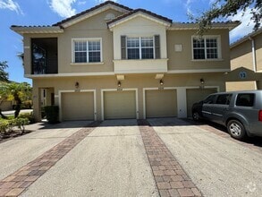 Building Photo - 2854 Oakwater Dr