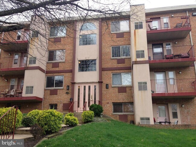 Photo - 4116 Ames St NE Apartment