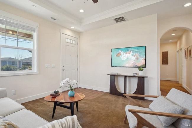 Building Photo - 35 Brighton Ct