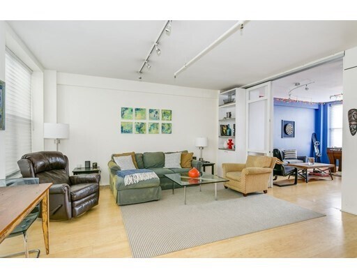 Foto del edificio - 453 Washington St