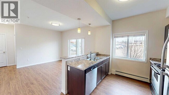 Photo du bâtiment - 10004-1097A 97A St