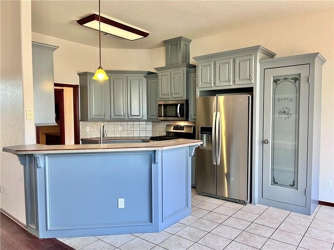 Foto del edificio - 628 Allison Ln