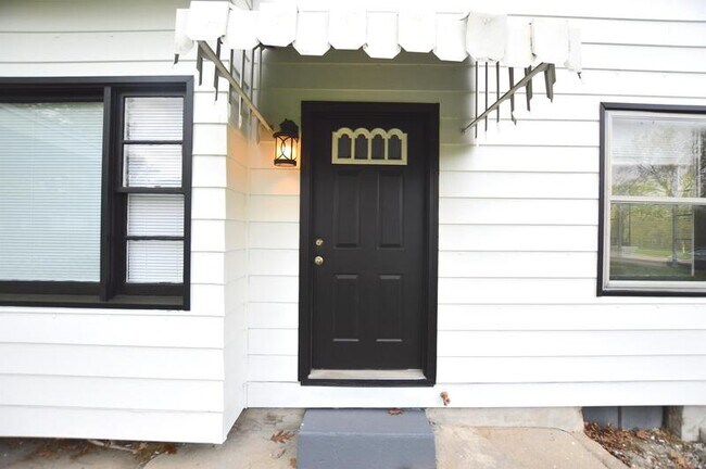 Foto del edificio - 724 E Pleasant Run Pkwy Dr N